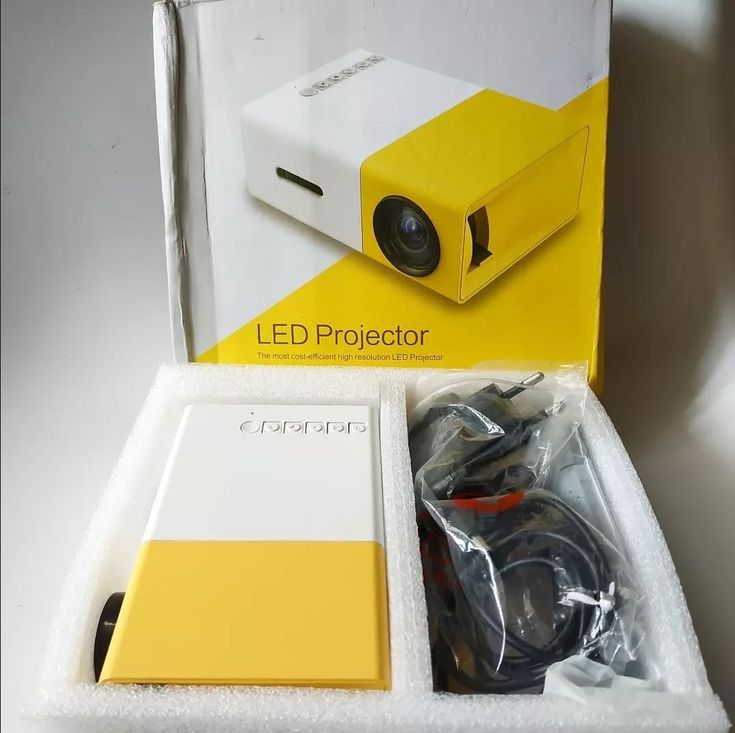 Mini Proyector Portátil LED – Cine en Casa desde tu Celular
